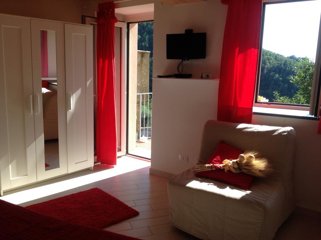 Casa Vacanze Albachiara Massa  Værelse billede